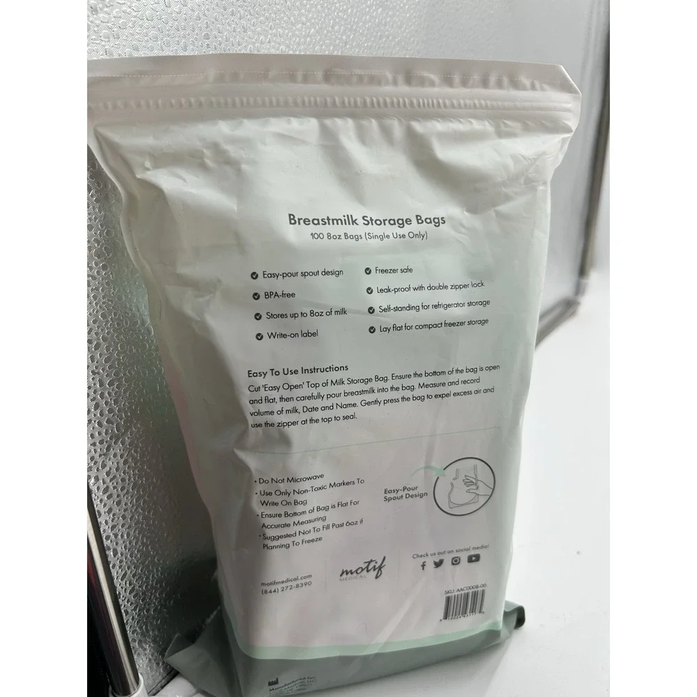 Motif BreastMilk Storage 8 Oz. Bags 100 Count New Sealed